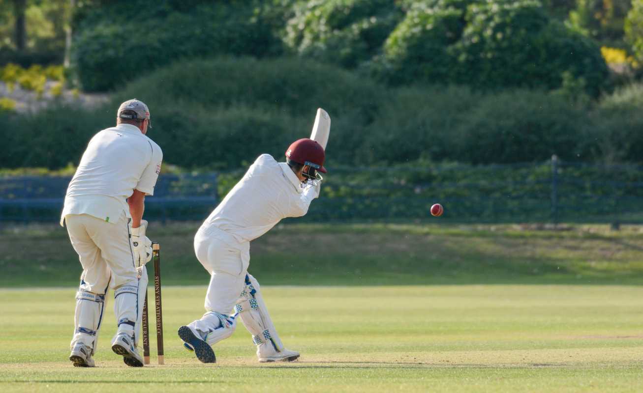 10 Essential Techniques to Master the Art of Spin Bowling in Cricket